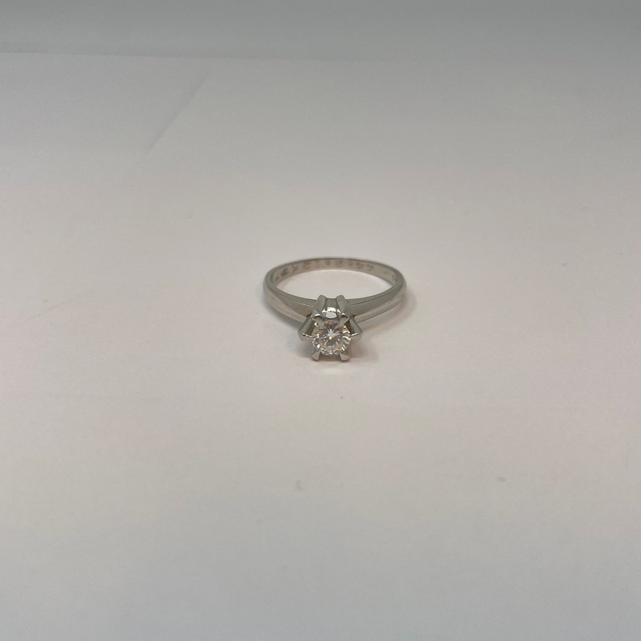 プラチナ（PT900） ダイヤモンド0.35ct リング 買取 | ブランド品の 