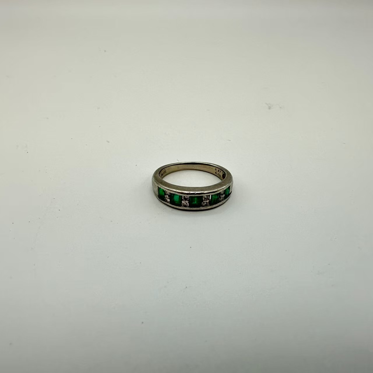 プラチナ（PT900） 色石付きリング 買取 | ブランド品の宅配買取の 