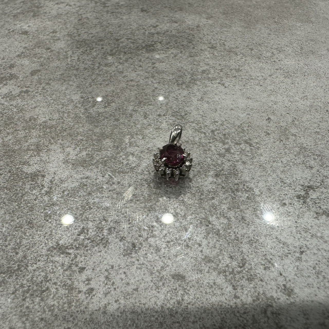 ブランド
